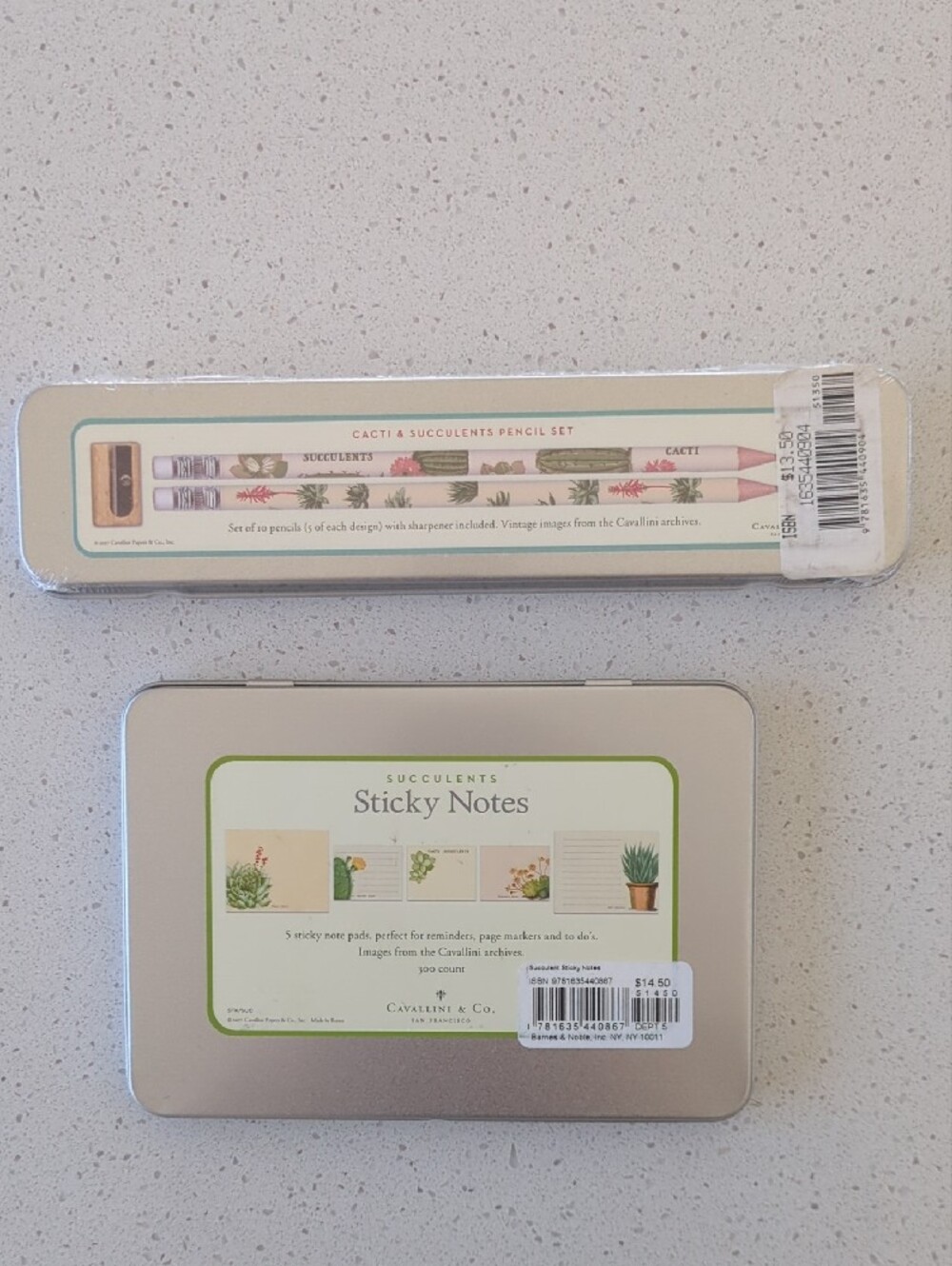 Succulent Pencil Set & Sticky Notes Tin - Floral Green - Picture 4 of 9